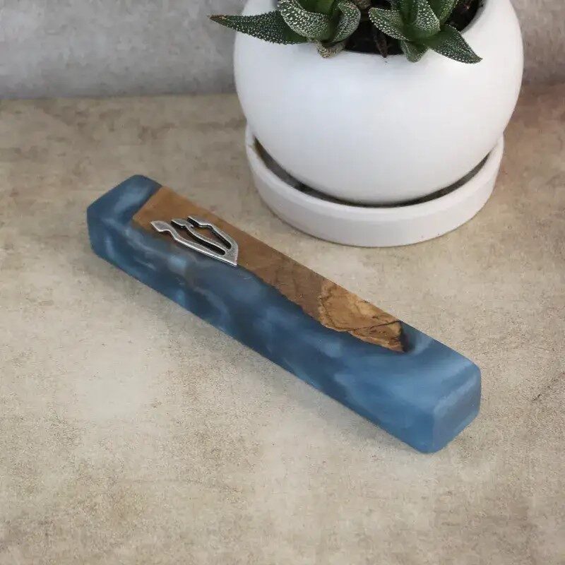 השילוב בין אפוקסי לבית מזוזה